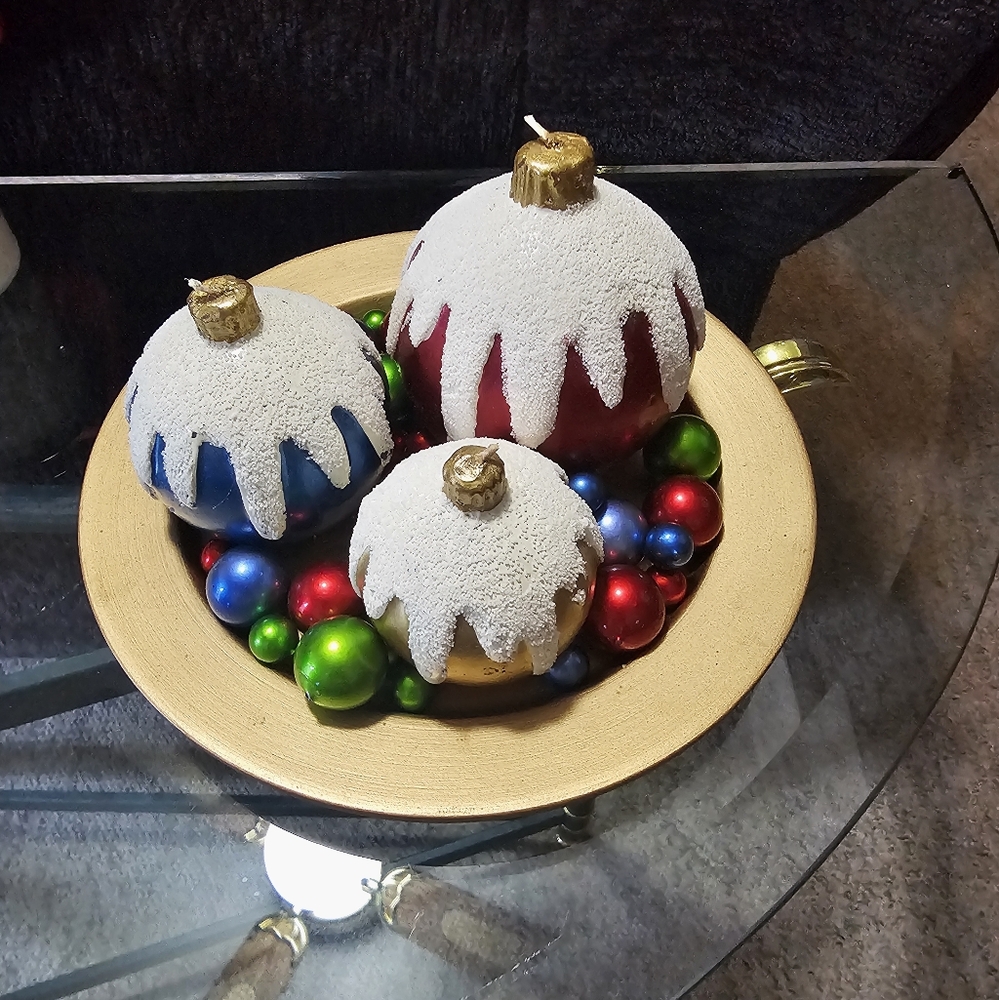 Holiday Ornament Candle Set of 3 Christmas Ball Candles Festive Winter Decor